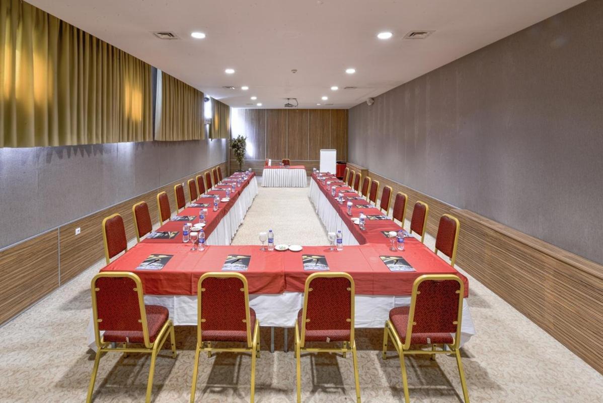 Anadolu Hotels Esenboga Thermal 外观 照片