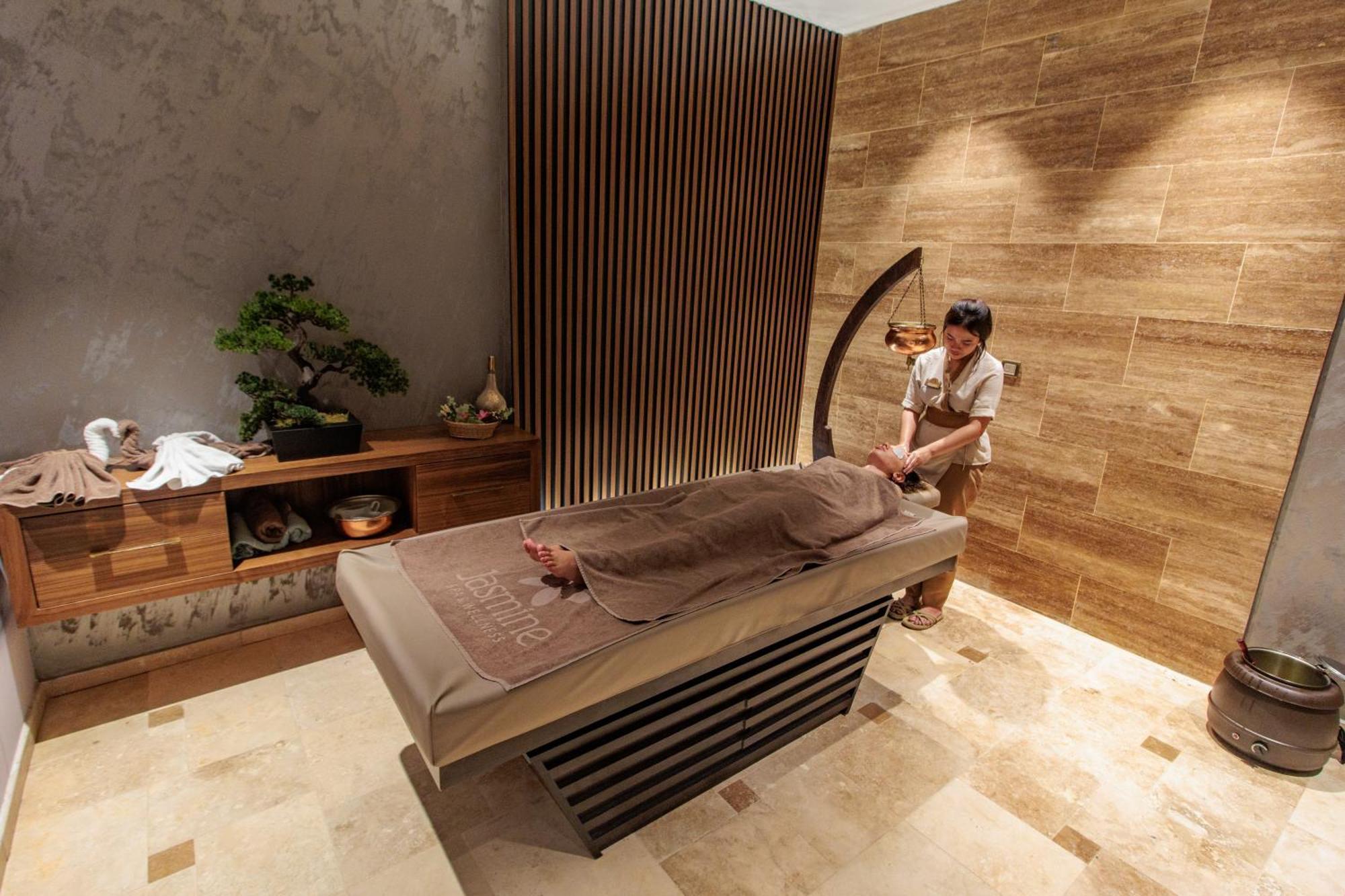 Anadolu Hotels Esenboga Thermal 外观 照片
